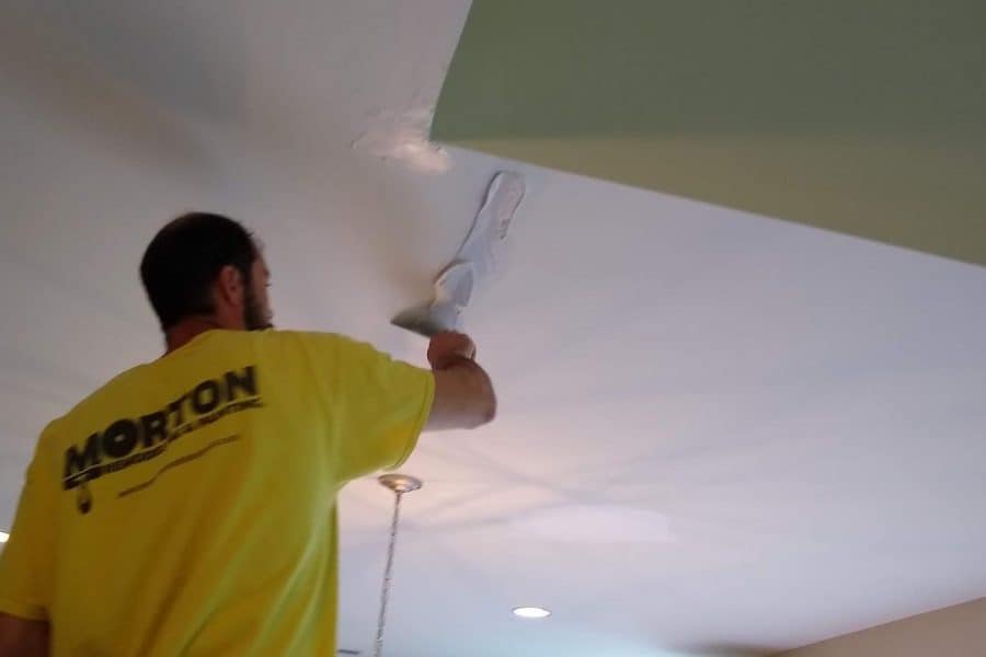 How To Fix Ceiling Cracks the Right Way