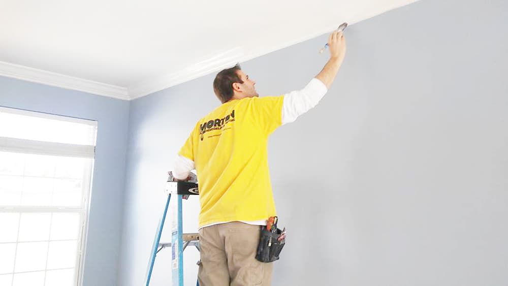 7 Things To Consider When Choosing A Paint Contractor
